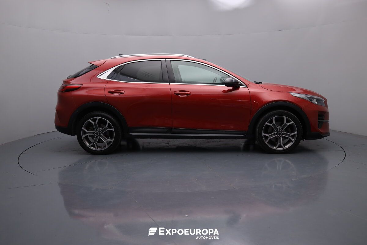 kia-xceed-2021-hibrido-a-gasolina-1580cc