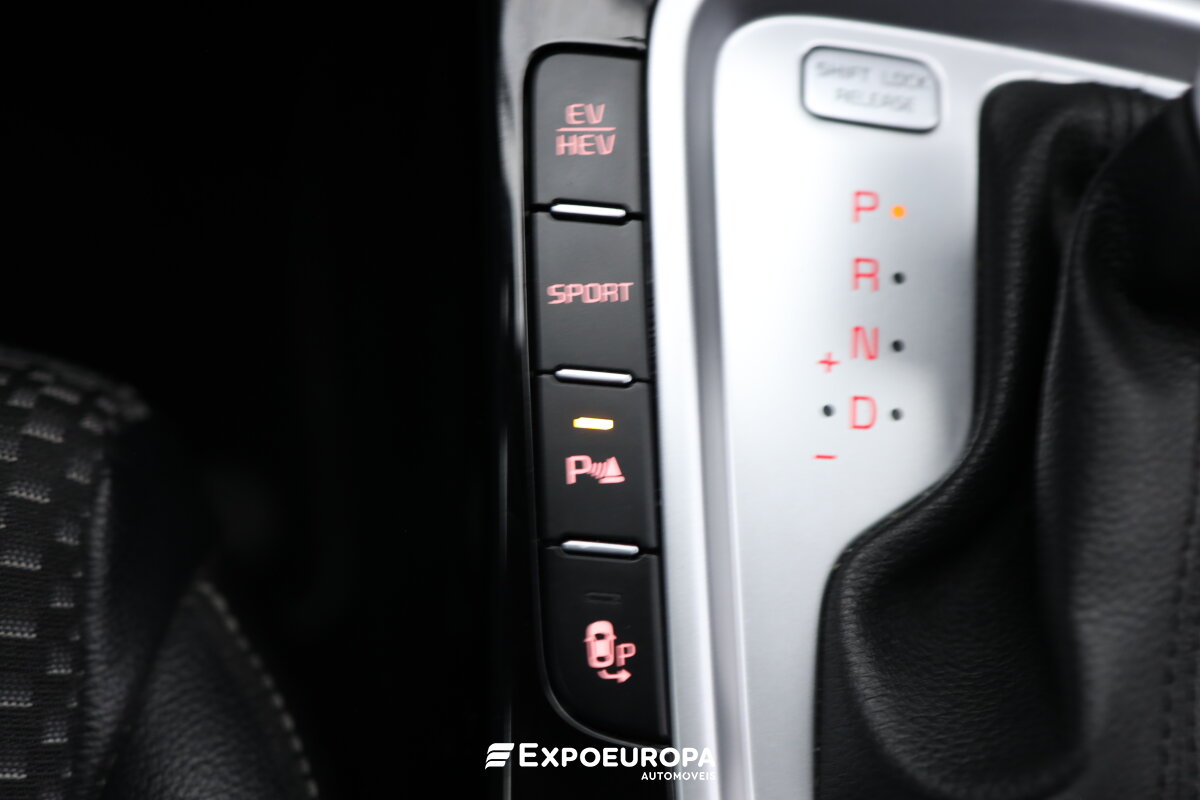 kia-xceed-2021-hibrido-a-gasolina-1580cc