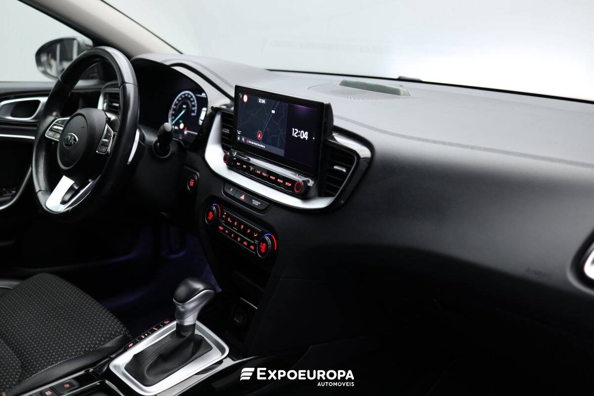 kia-xceed-2021-hibrido-a-gasolina-1580cc