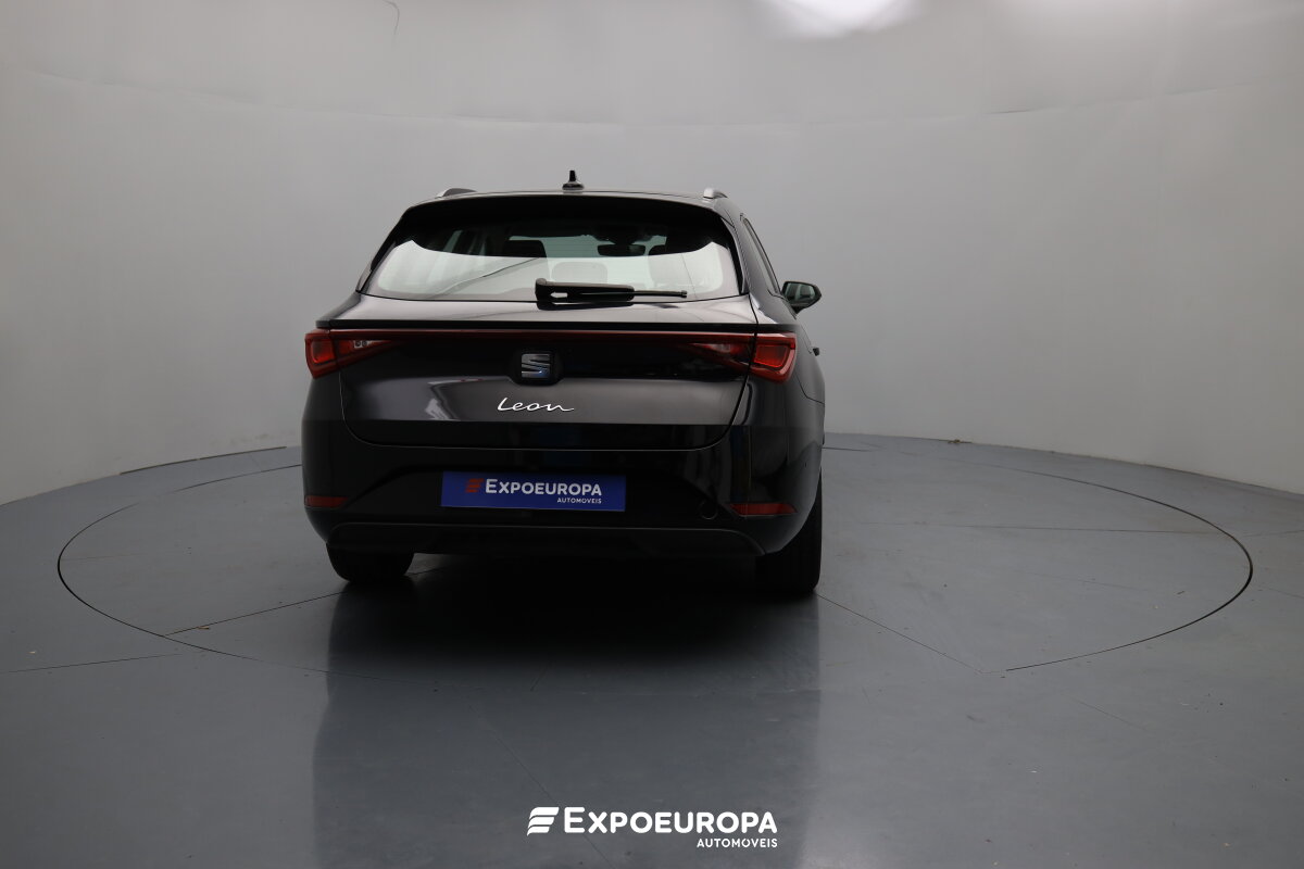seat-leon-2022-gasolina-999cc
