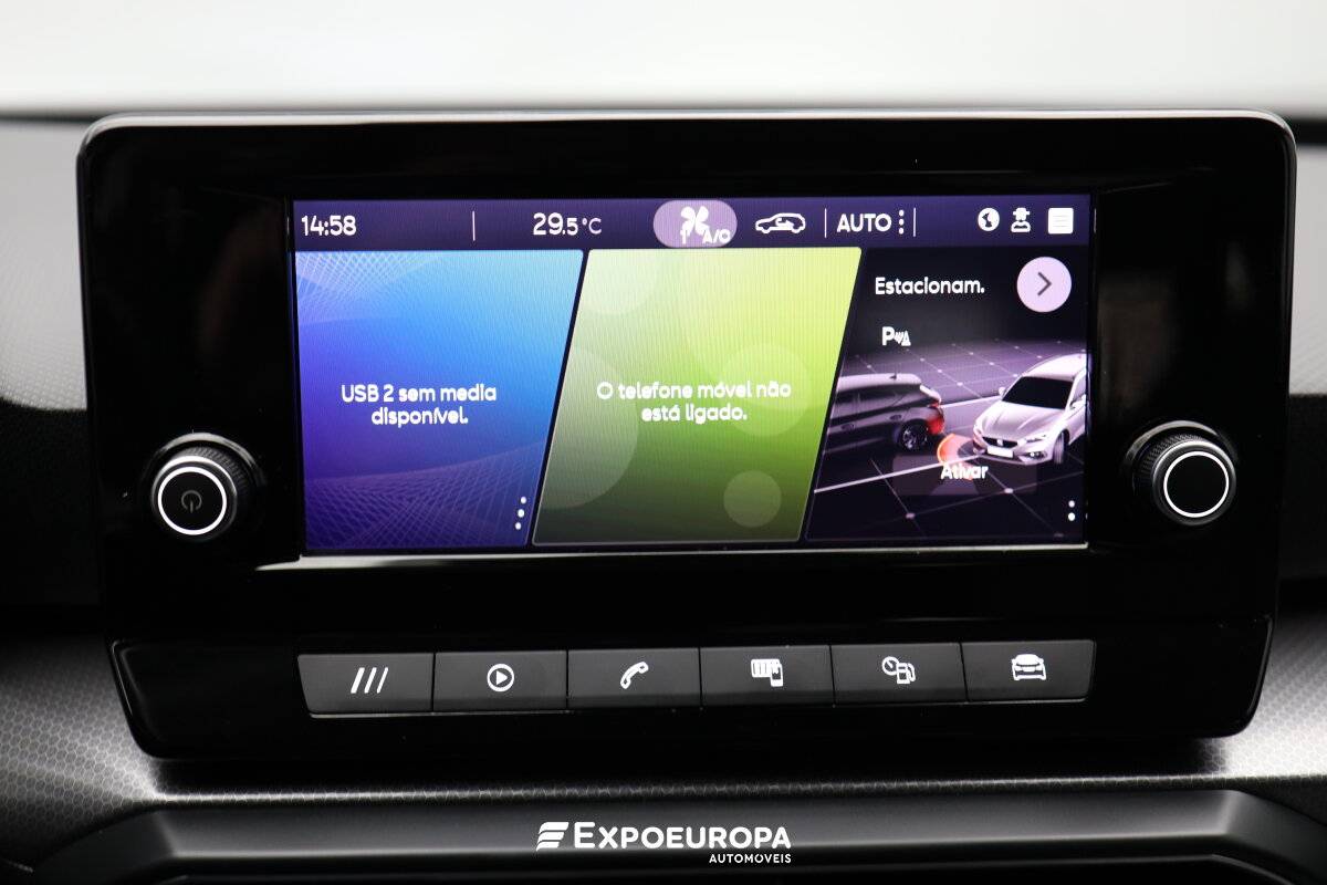 seat-leon-2022-gasolina-999cc