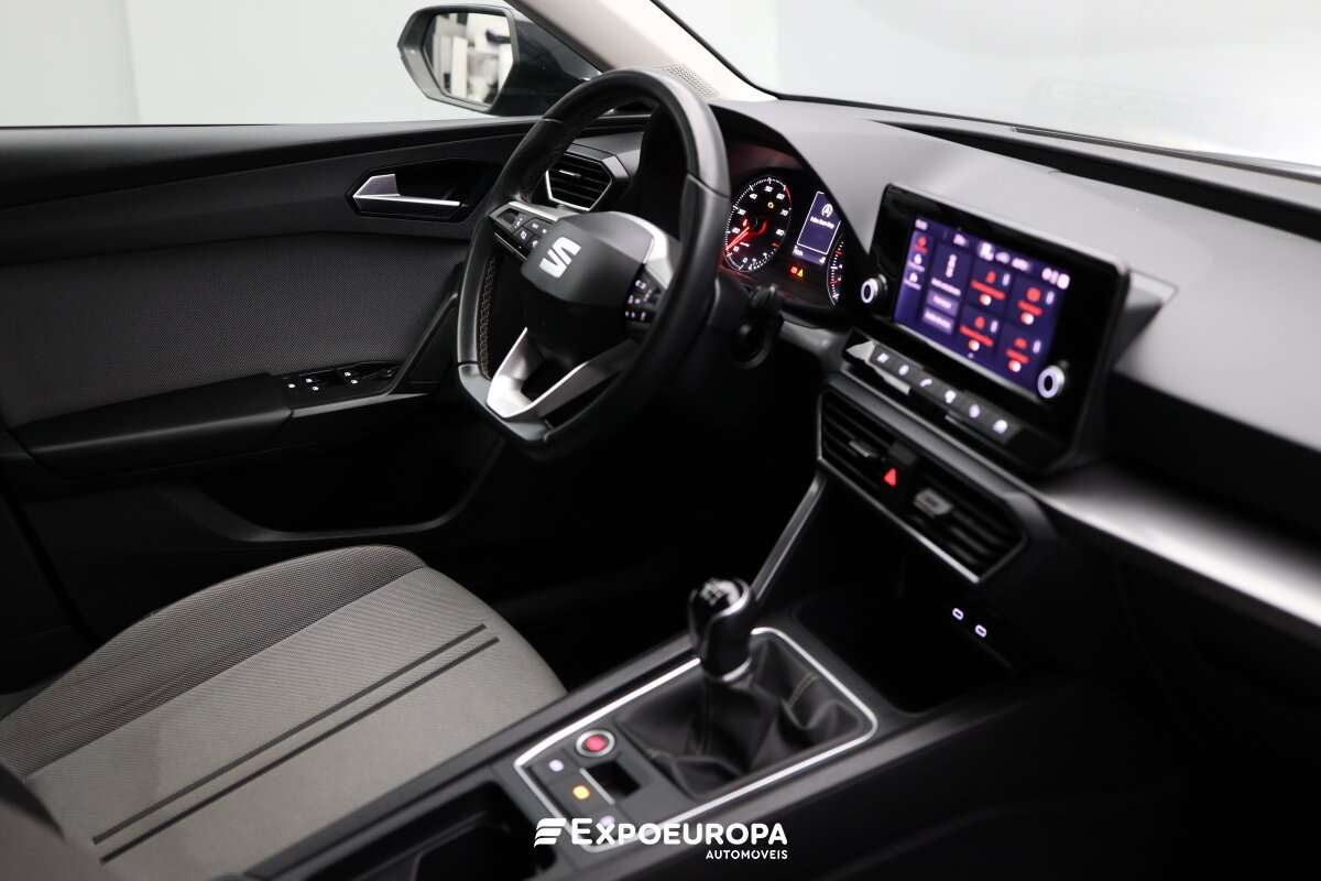 seat-leon-2022-gasolina-999cc