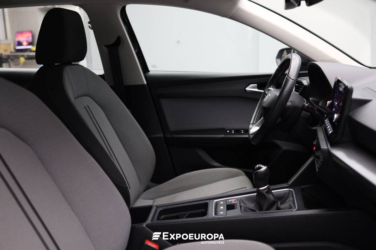 seat-leon-2022-gasolina-999cc