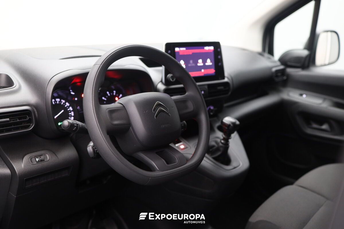 citroen-berlingo-2024-diesel-1499cc