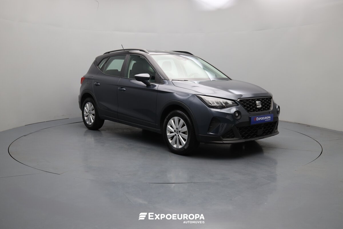 seat-arona-2023-gasolina-999cc