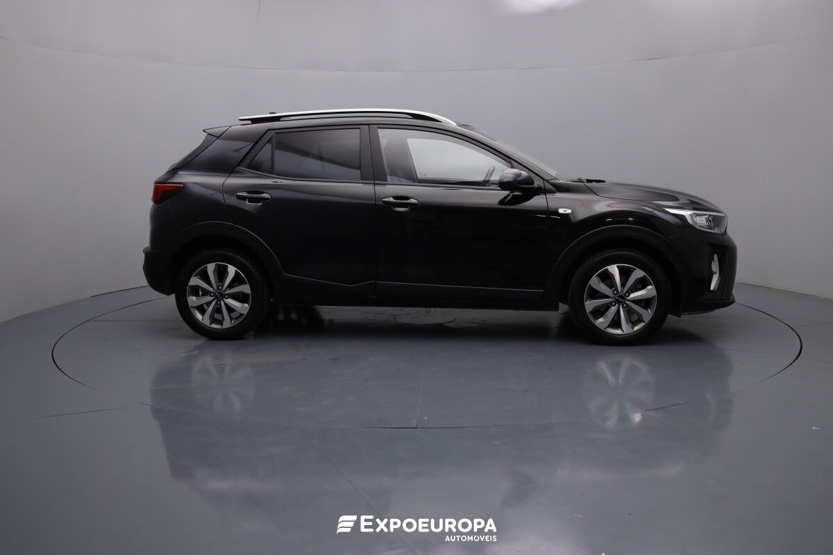 kia-stonic-2024-gasolina-1197cc