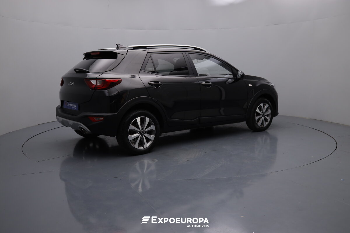 kia-stonic-2024-gasolina-1197cc