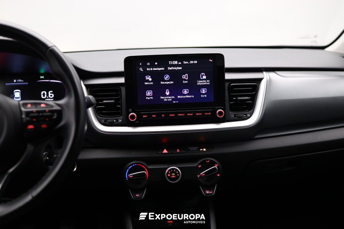 kia-stonic-2024-gasolina-1197cc