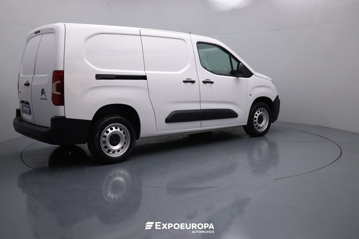 citroen-berlingo-2024-diesel-1499cc
