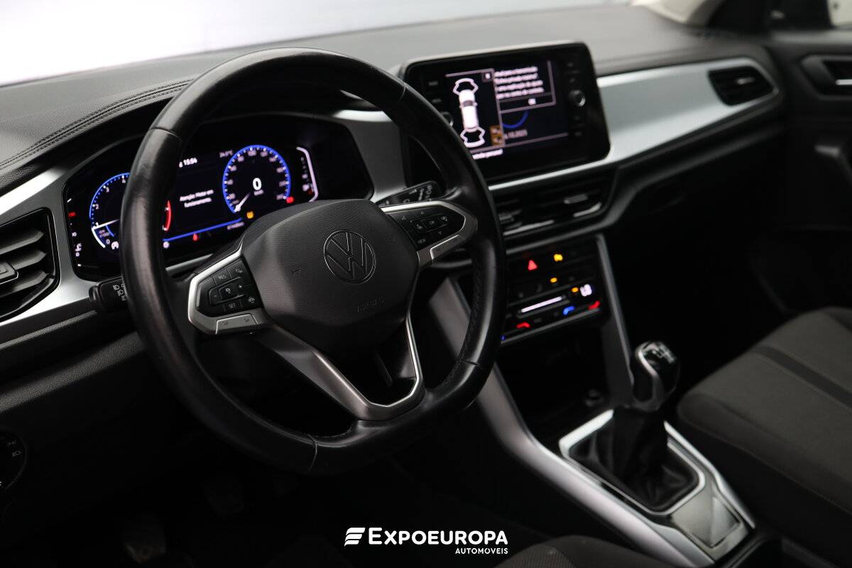 volkswagen-t-roc-2023-gasolina-999cc