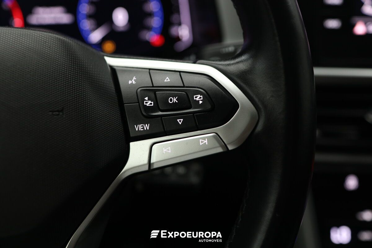 volkswagen-t-roc-2023-gasolina-999cc