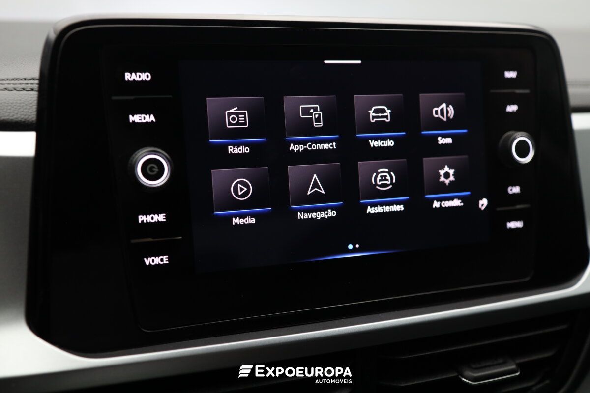volkswagen-t-roc-2023-gasolina-999cc