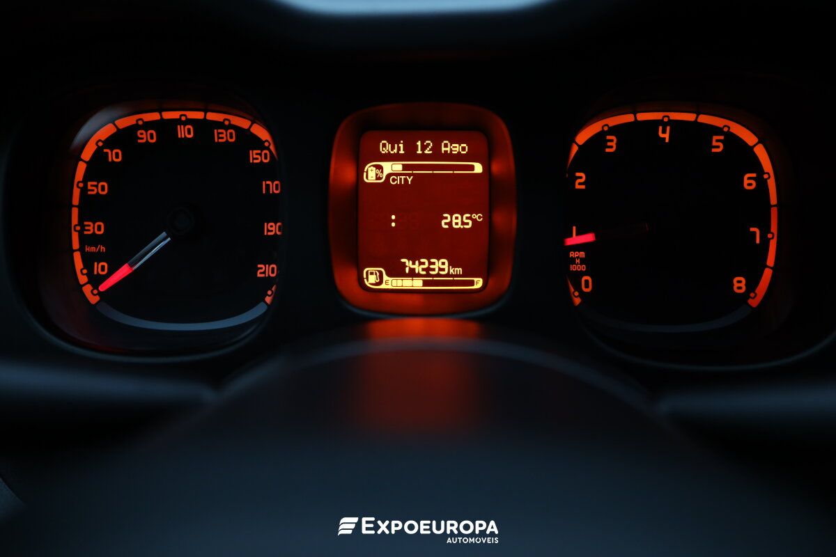 fiat-panda-2023-hibrido-a-gasolina-999cc
