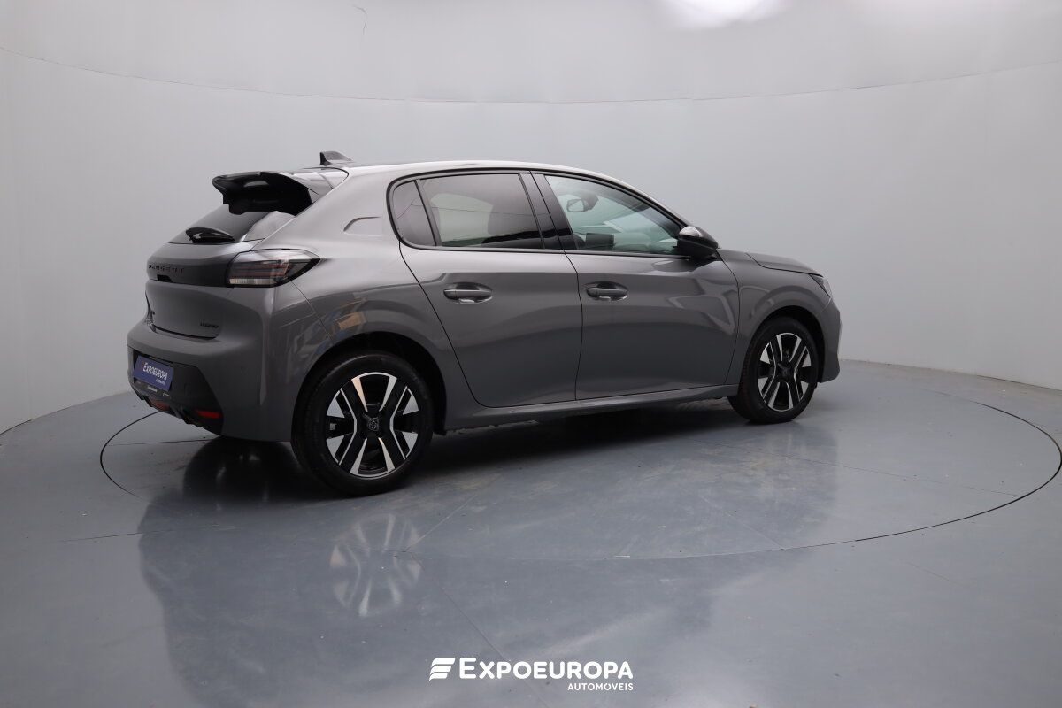 peugeot-208-2025-hibrido-a-gasolina-1199cc