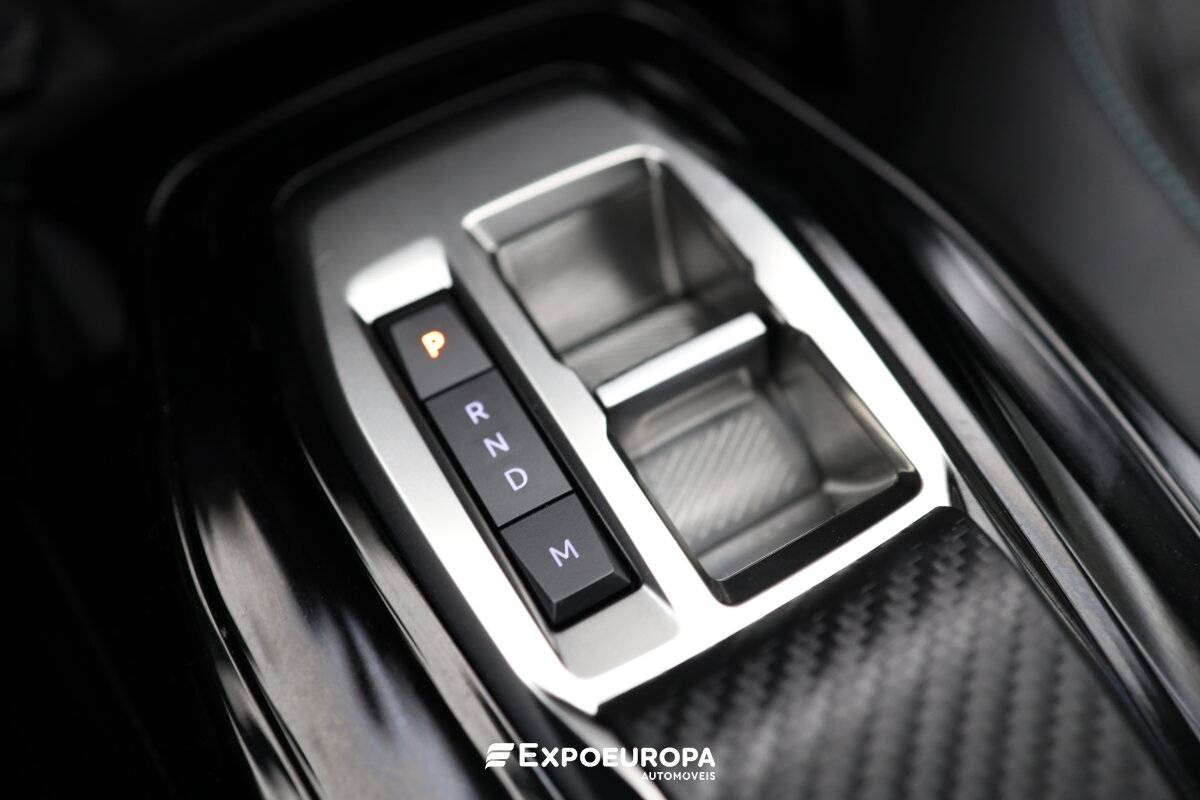 peugeot-208-2025-hibrido-a-gasolina-1199cc