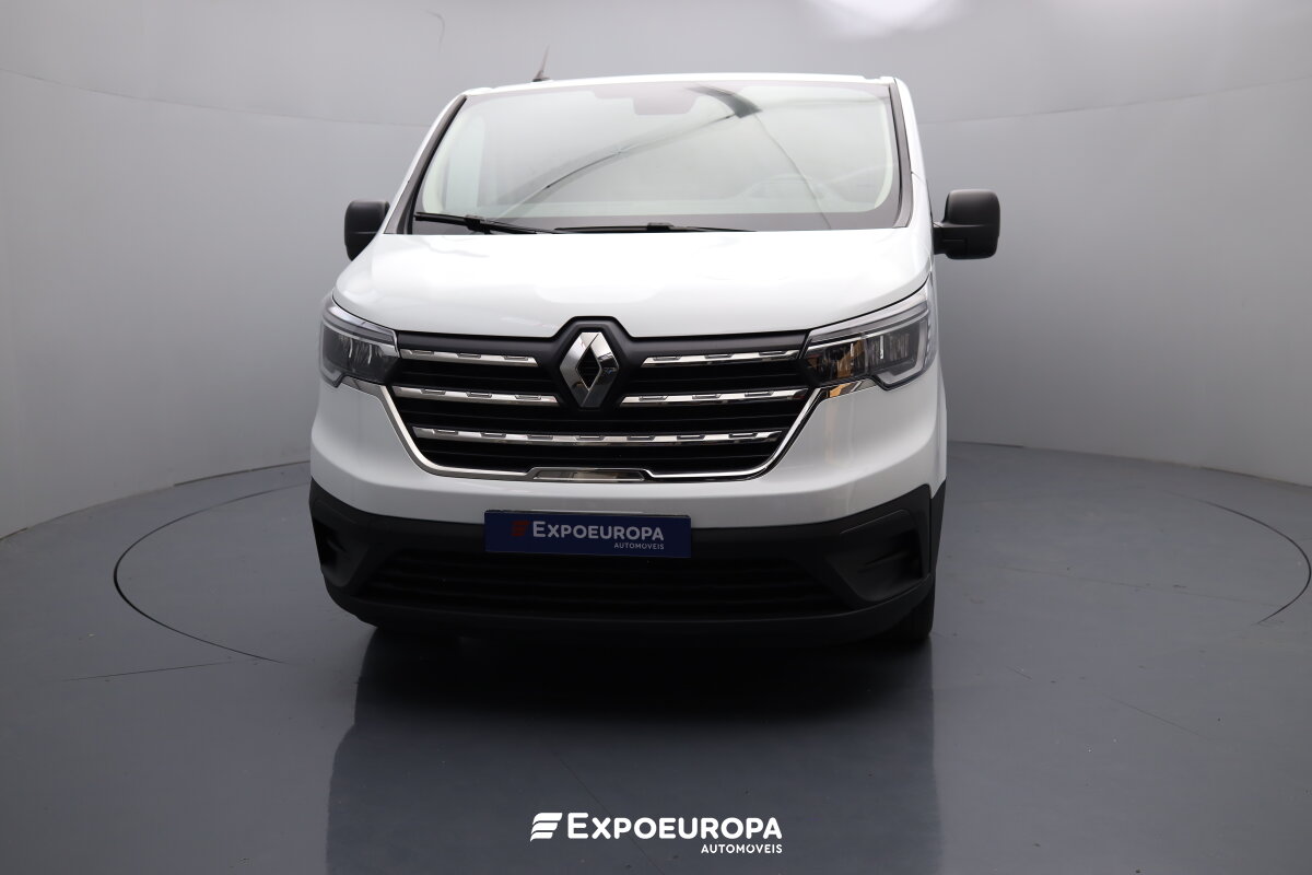 renault-trafic-2023-diesel-1997cc