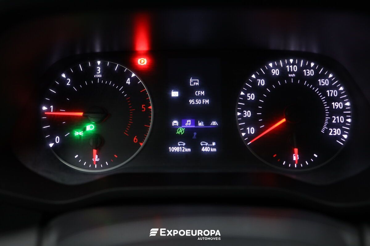 renault-trafic-2023-diesel-1997cc