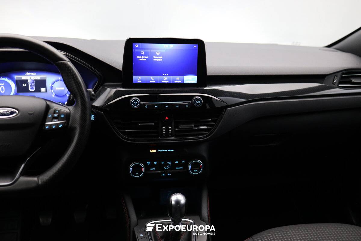 ford-kuga-2022-gasolina-1496cc