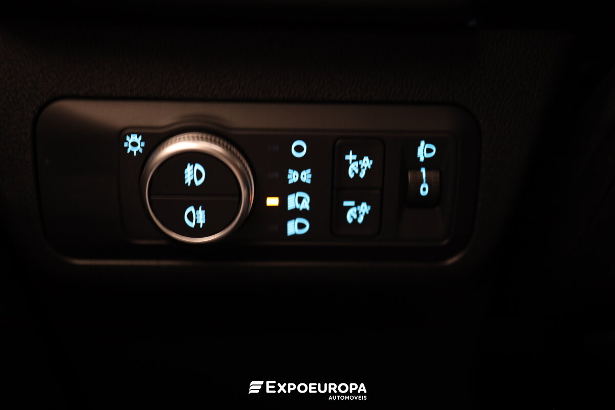ford-kuga-2022-gasolina-1496cc