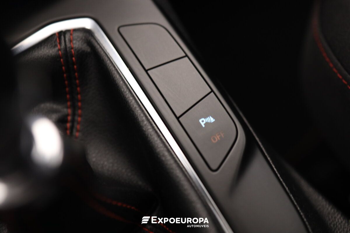 ford-kuga-2022-gasolina-1496cc