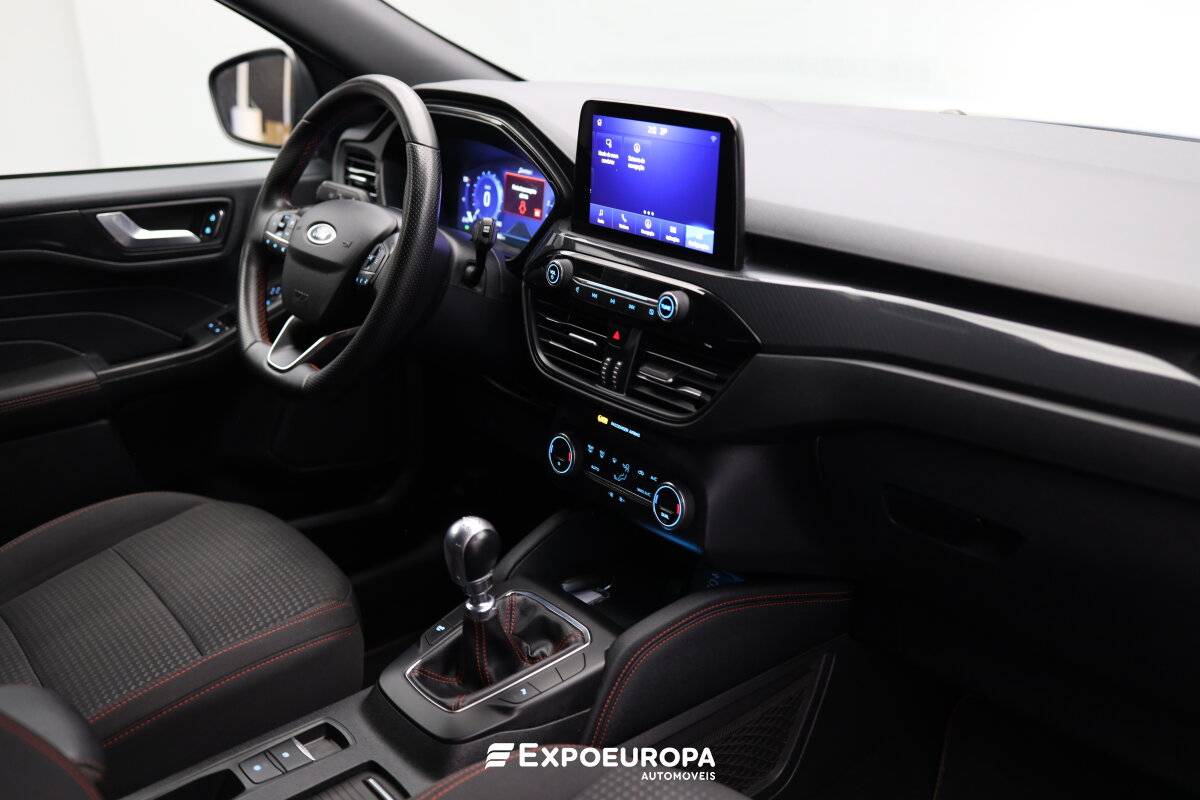 ford-kuga-2022-gasolina-1496cc