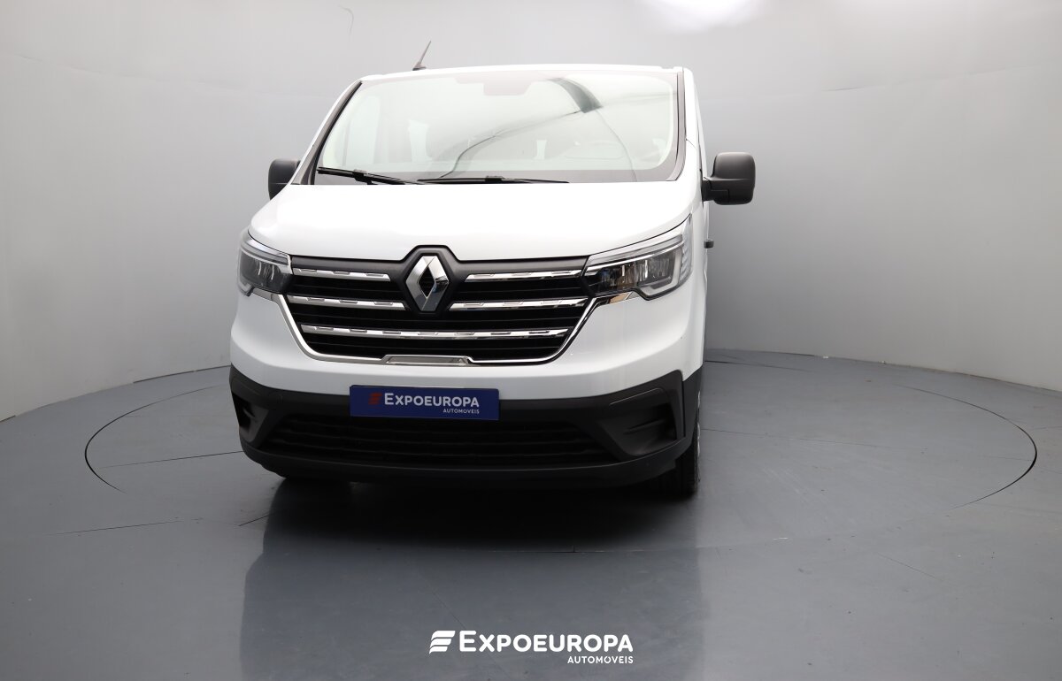 renault-trafic-2023-diesel-1997cc