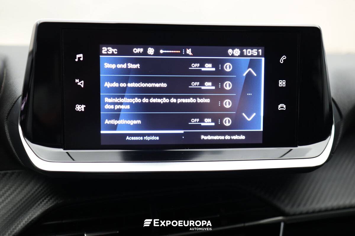 peugeot-208-2023-gasolina-1199cc