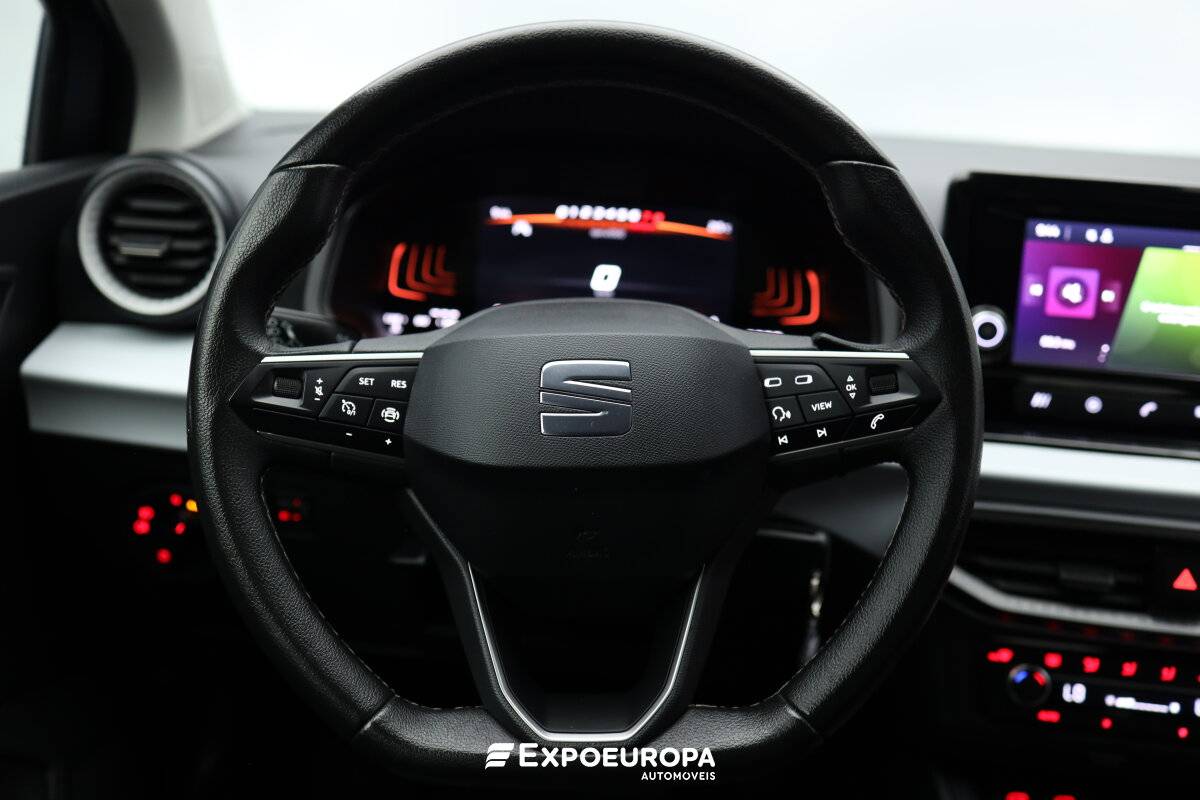 seat-ibiza-2023-gasolina-999cc