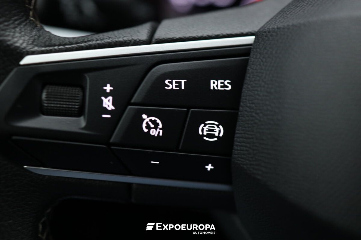seat-ibiza-2023-gasolina-999cc