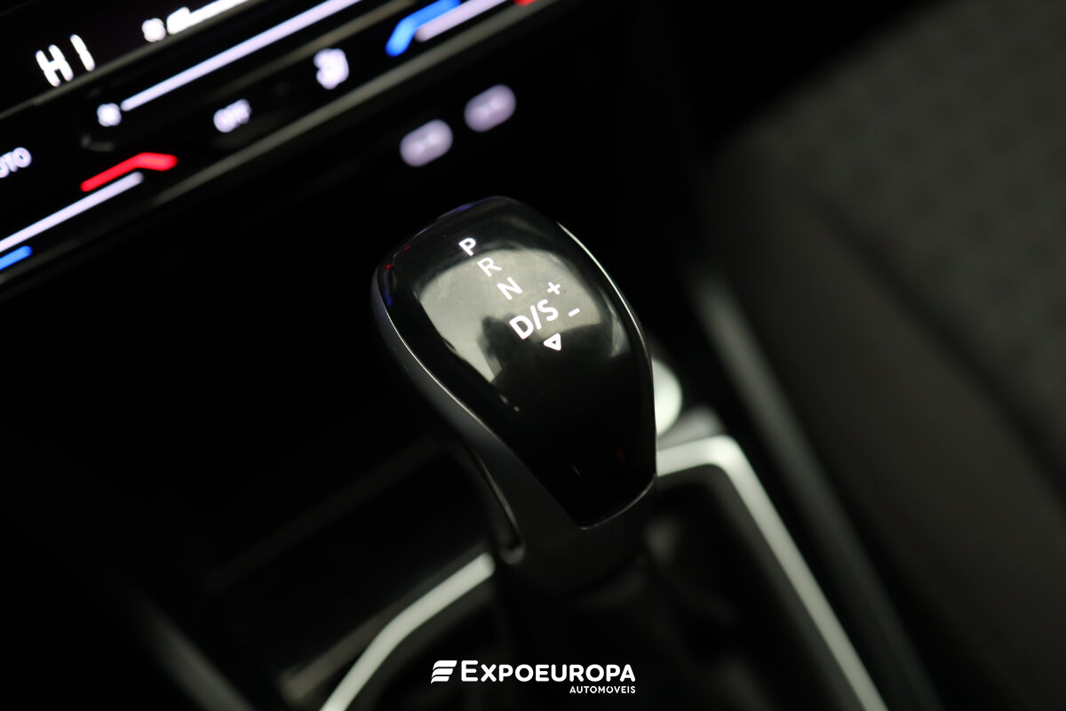volkswagen-t-cross-2023-gasolina-999cc