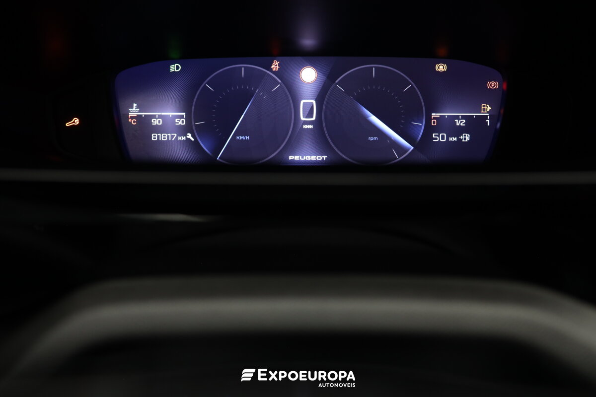 peugeot-308-2023-gasolina-1199cc