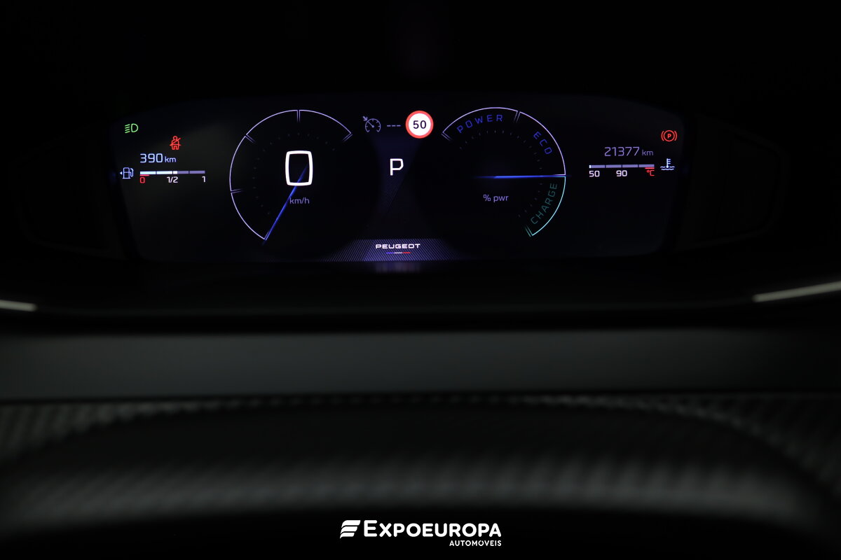 peugeot-208-2025-hibrido-a-gasolina-1199cc