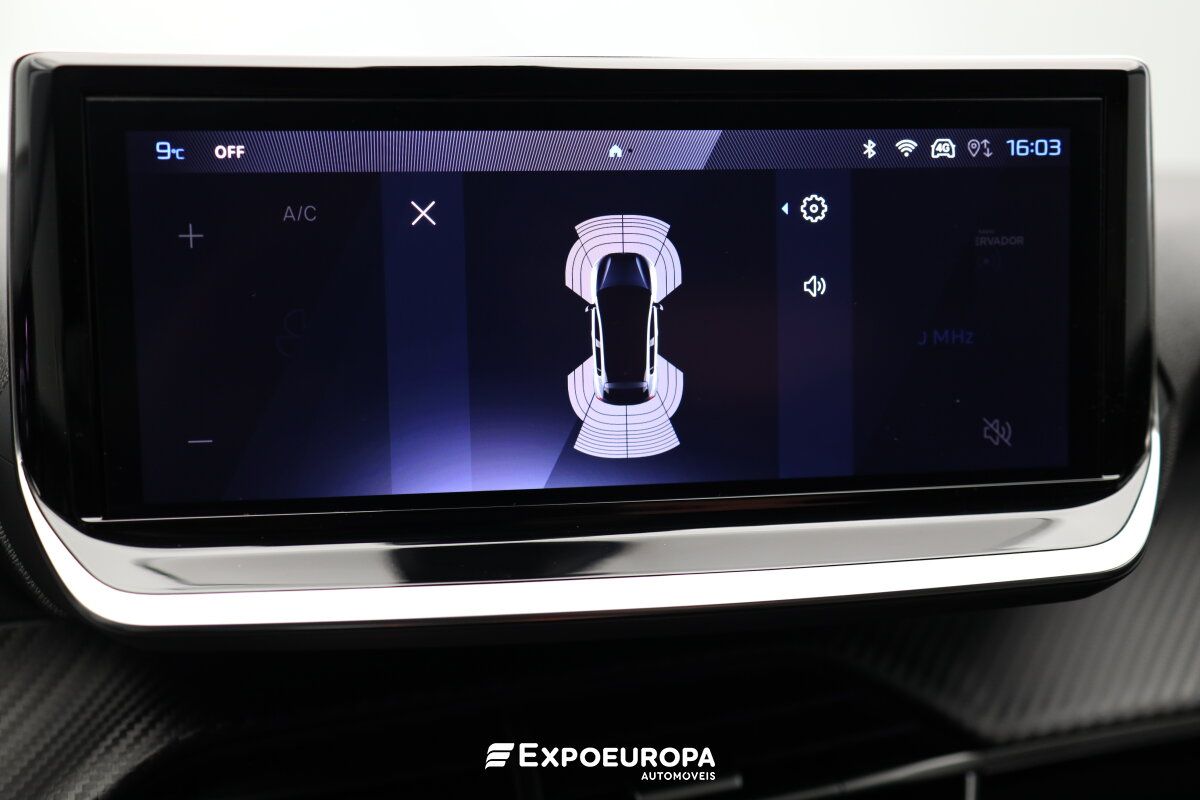 peugeot-208-2025-hibrido-a-gasolina-1199cc