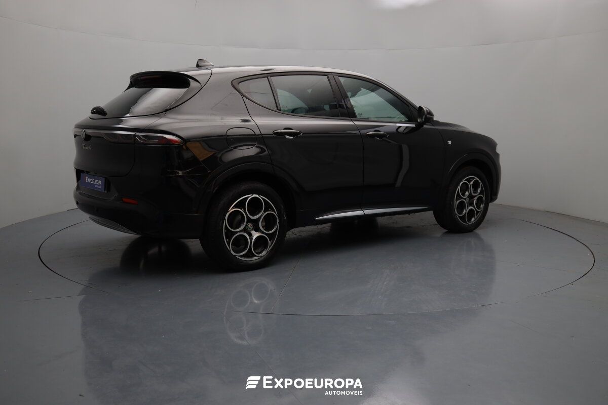 alfa-romeo-146-2023-hibrido-a-gasolina-1332cc