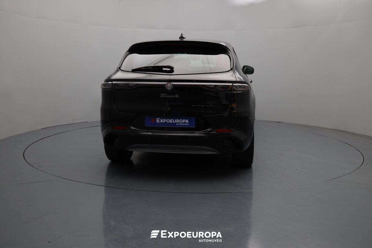 alfa-romeo-146-2023-hibrido-a-gasolina-1332cc