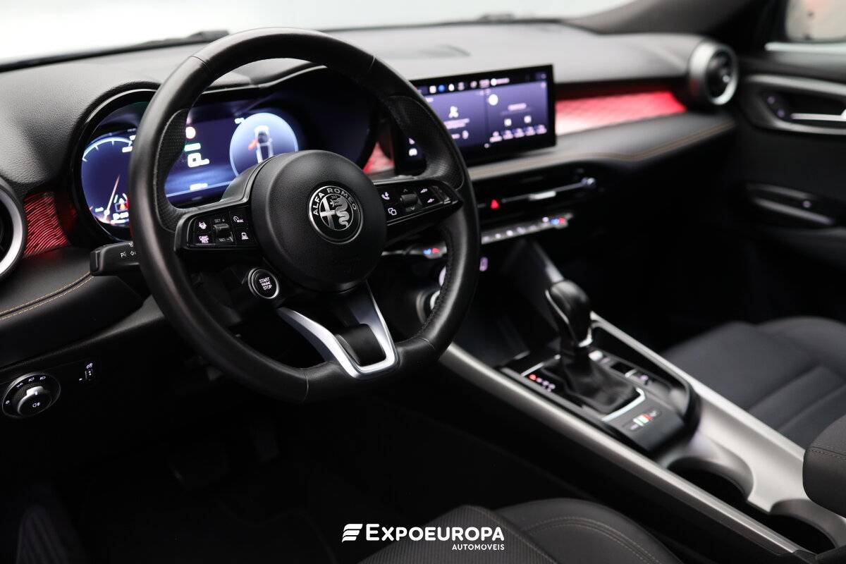 alfa-romeo-146-2023-hibrido-a-gasolina-1332cc