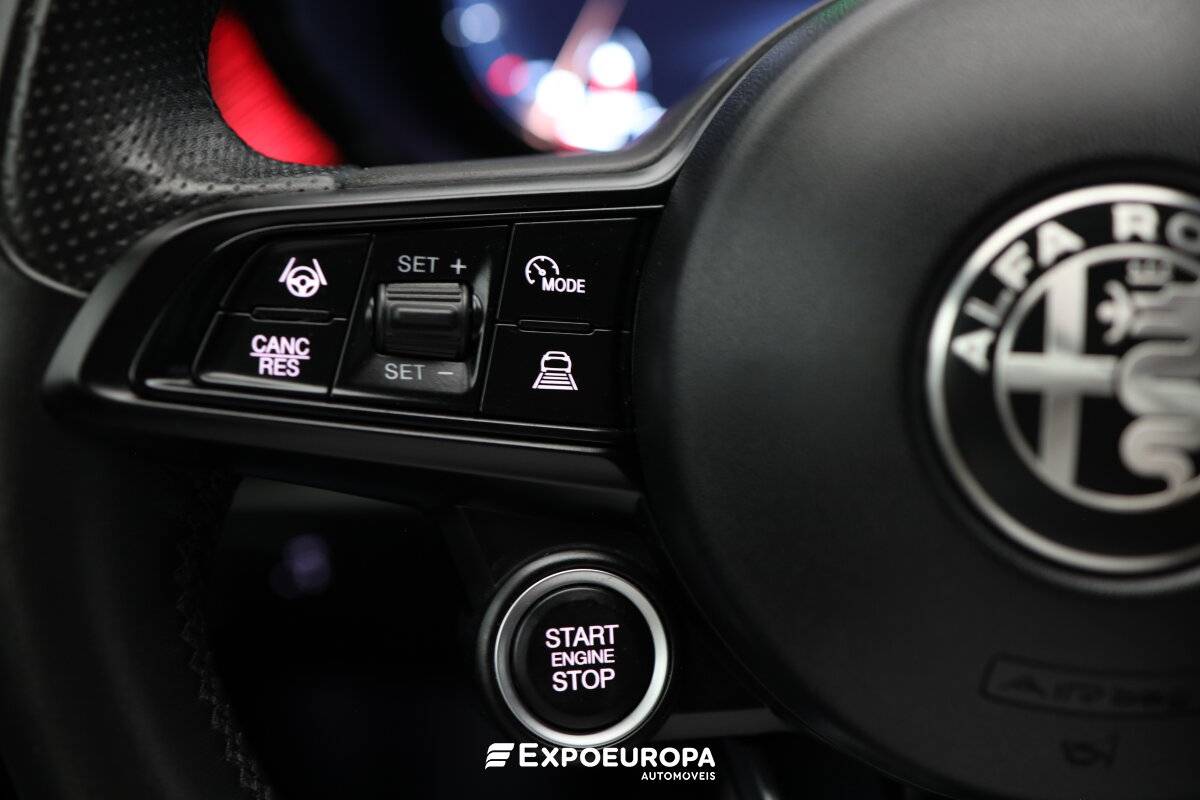 alfa-romeo-146-2023-hibrido-a-gasolina-1332cc