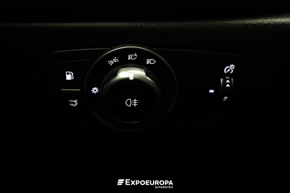 alfa-romeo-146-2023-hibrido-a-gasolina-1332cc