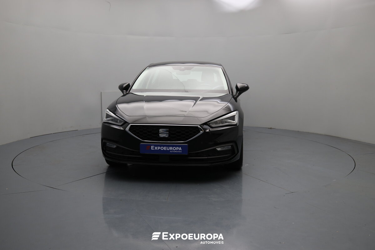 seat-leon-2022-diesel-1968cc
