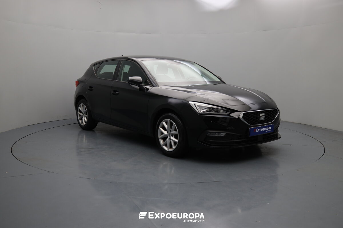 seat-leon-2022-diesel-1968cc