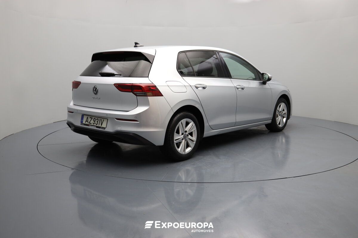volkswagen-golf-2023-gasolina-999cc