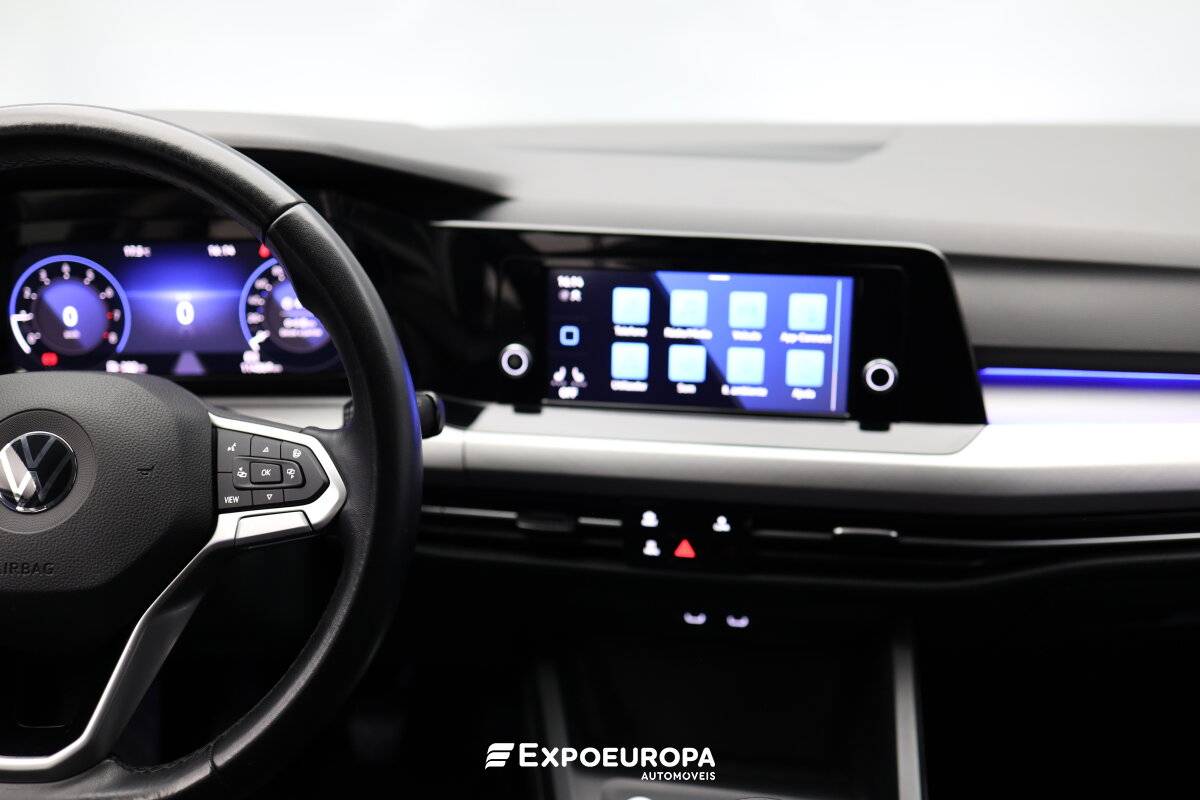 volkswagen-golf-2023-gasolina-999cc