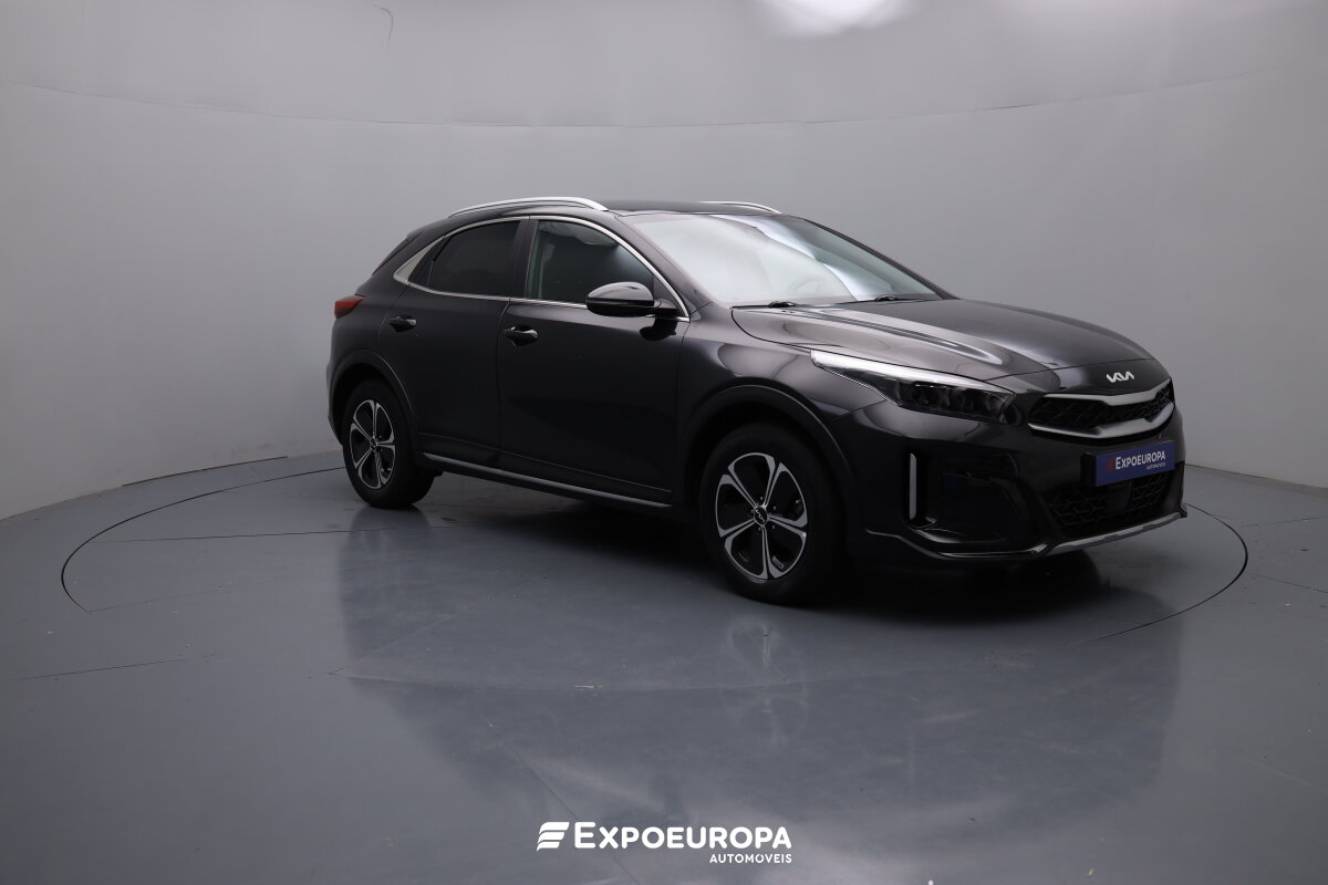 kia-xceed-2022-hibrido-a-gasolina-1580cc