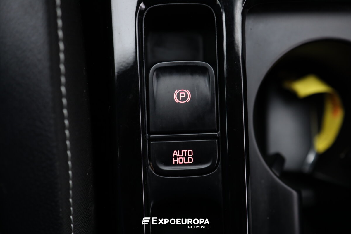 kia-xceed-2022-hibrido-a-gasolina-1580cc