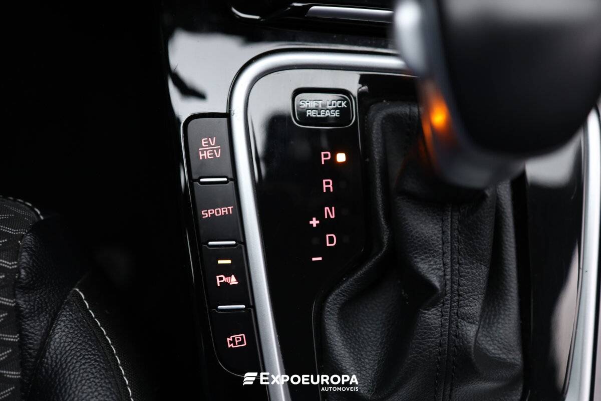 kia-xceed-2022-hibrido-a-gasolina-1580cc