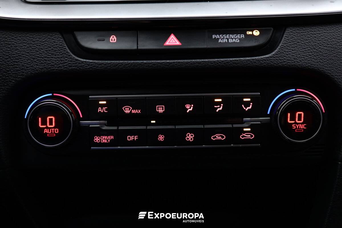 kia-xceed-2022-hibrido-a-gasolina-1580cc