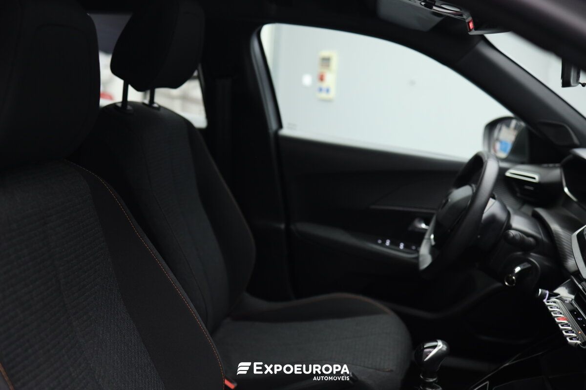 peugeot-2008-2025-gasolina-1199cc