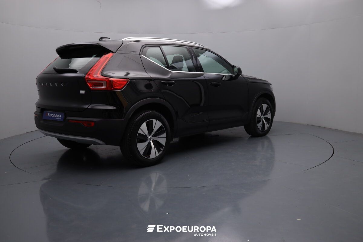 volvo-xc40-2021-hibrido-a-gasolina-1477cc