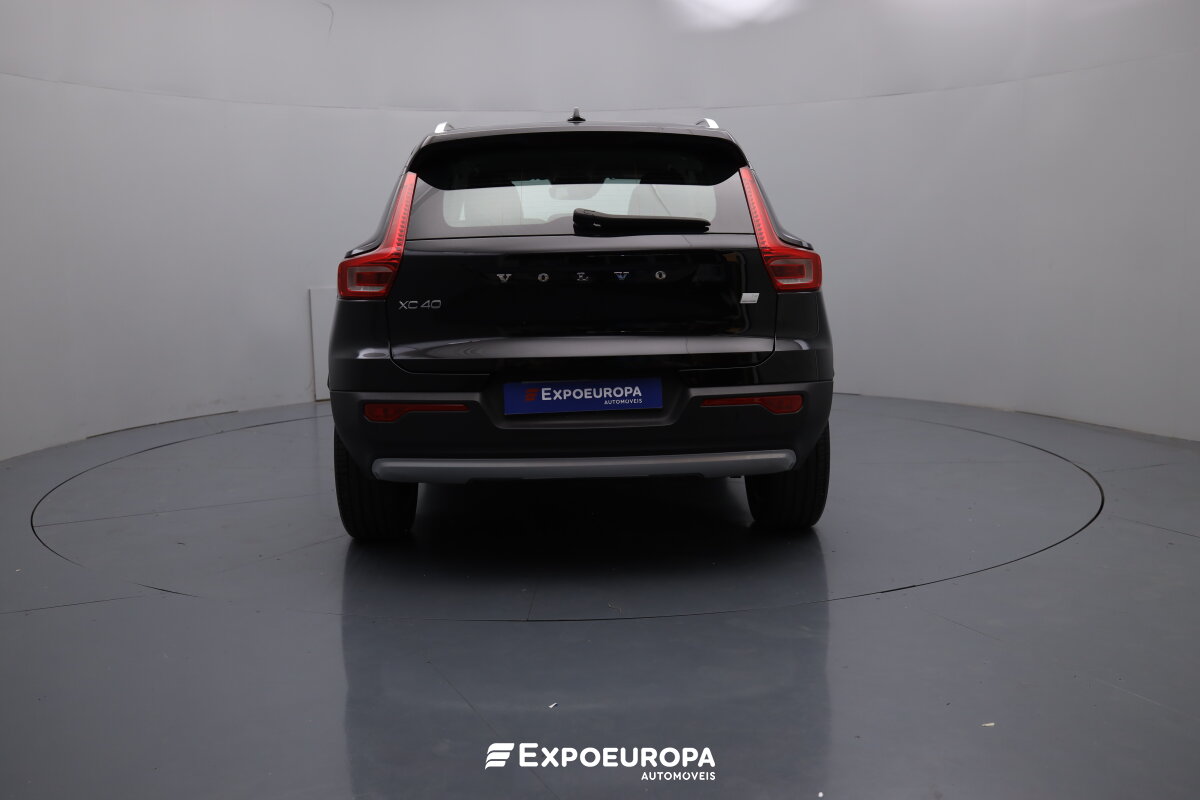 volvo-xc40-2021-hibrido-a-gasolina-1477cc