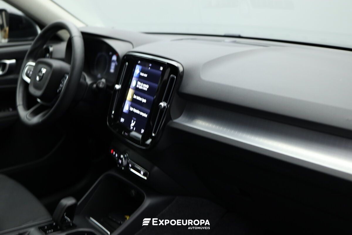 volvo-xc40-2021-hibrido-a-gasolina-1477cc